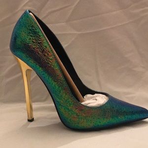 Gorgeous Mermaid Pumps by Privileged